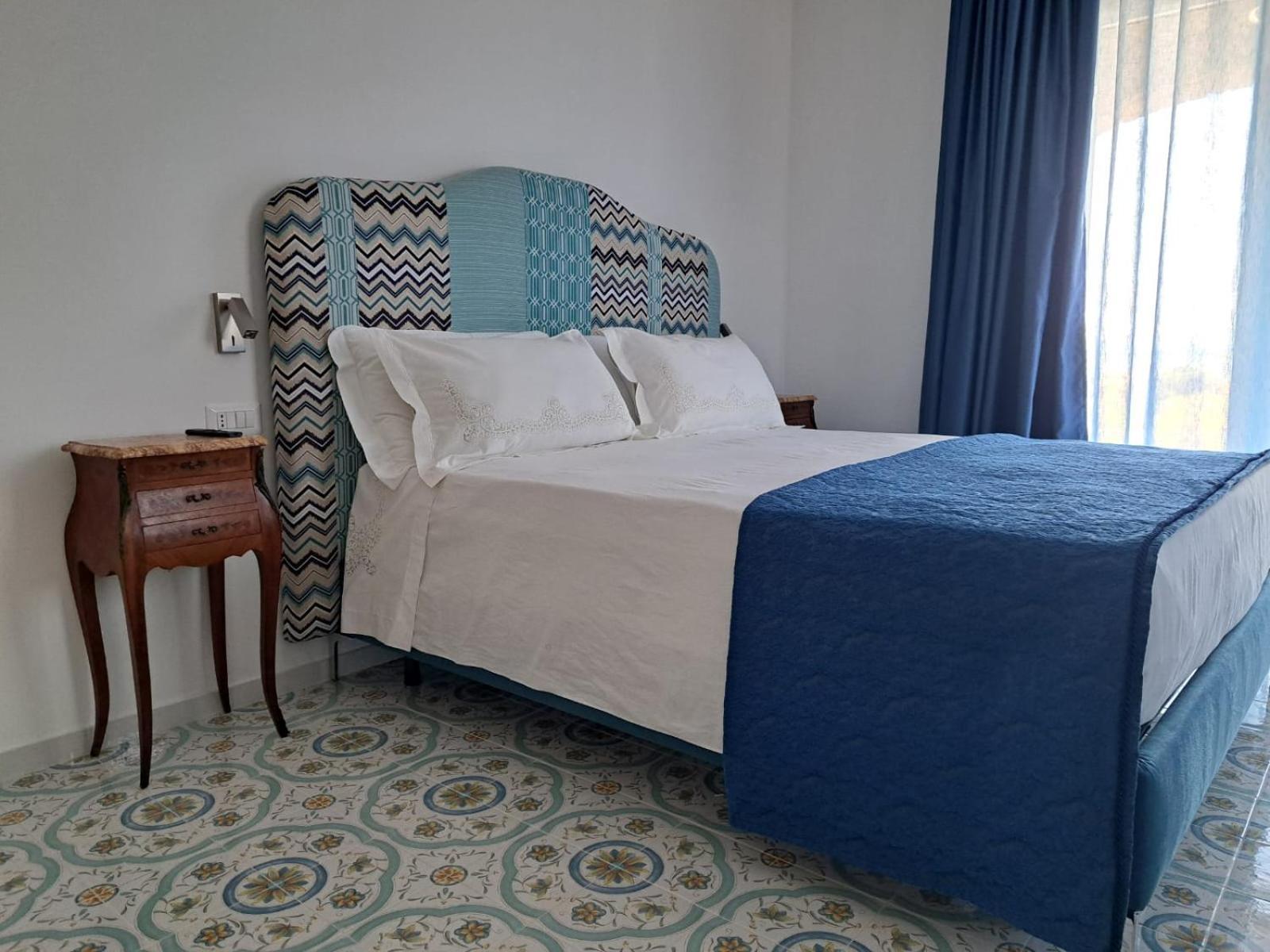 아그로폴리 Paoma B&B 외부 사진